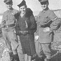 Леонид Хрущёв (слева), Валентина Петрова, Степан Микоян, г. Куйбышев. Весна 1942 г. 