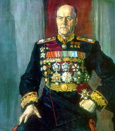 Фото: Парадный портрет Жукова
